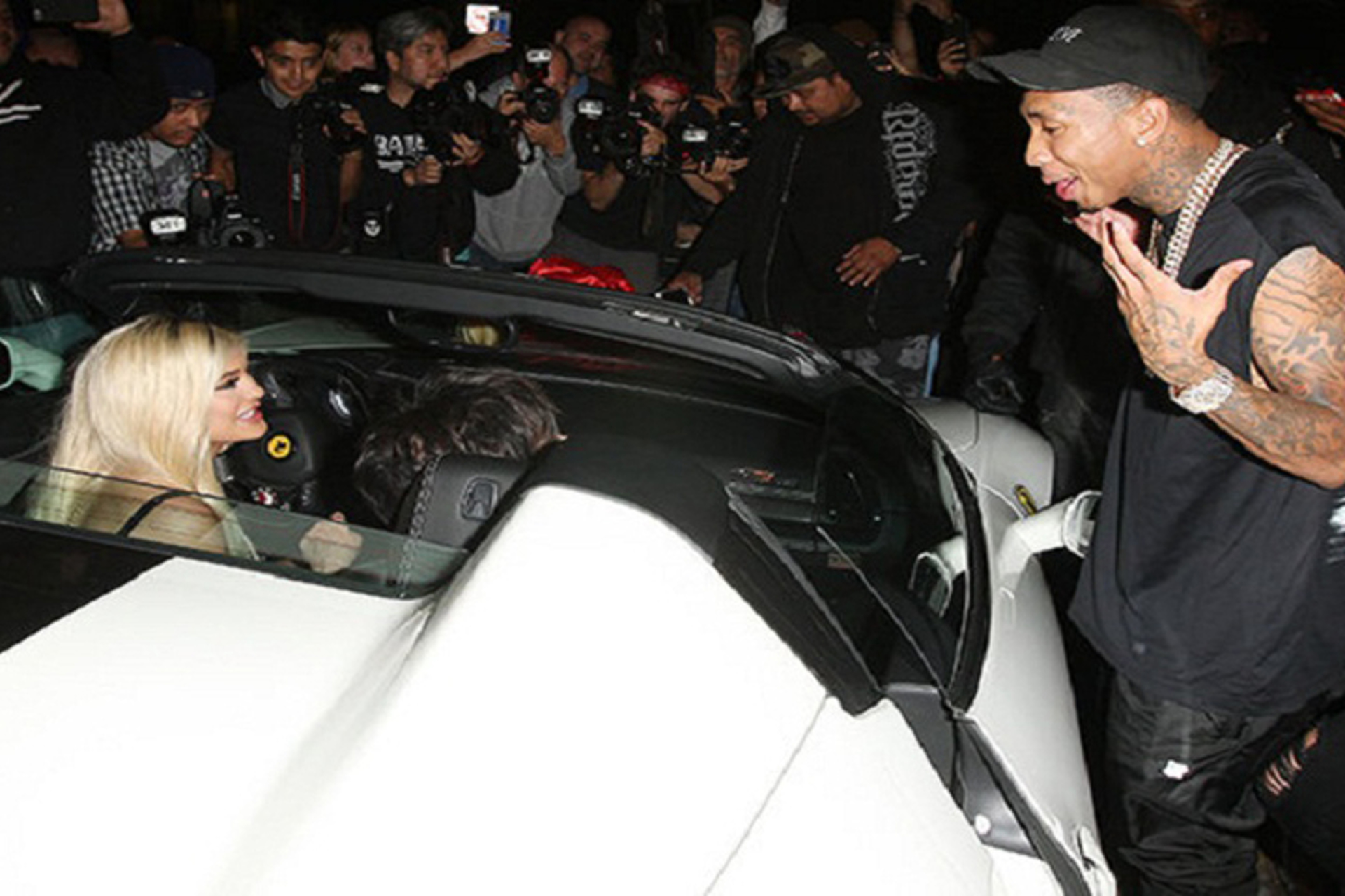Kylie Jenner Tosses a Custom Paint Job on Her New Ferrari 458