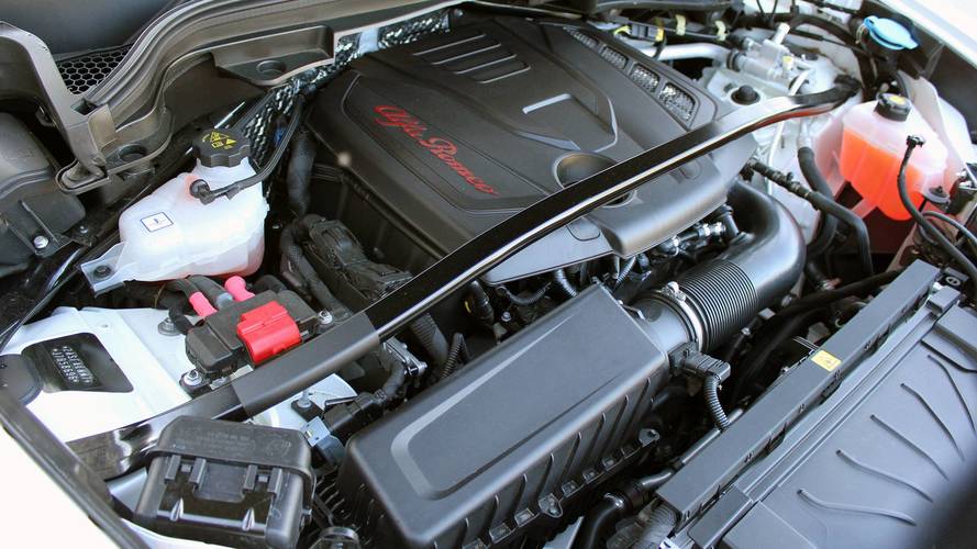 2018 Alfa Romeo Stelvio: Review