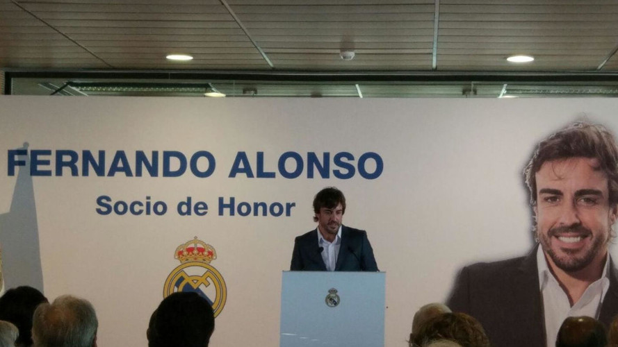 Fernando Alonso durante el acto del Real Madrid