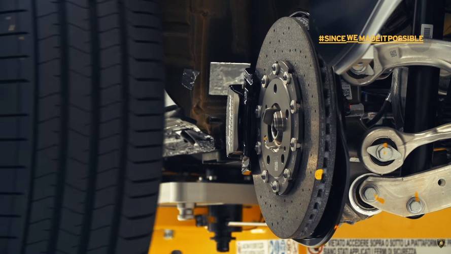 Lamborghini Urus teaser