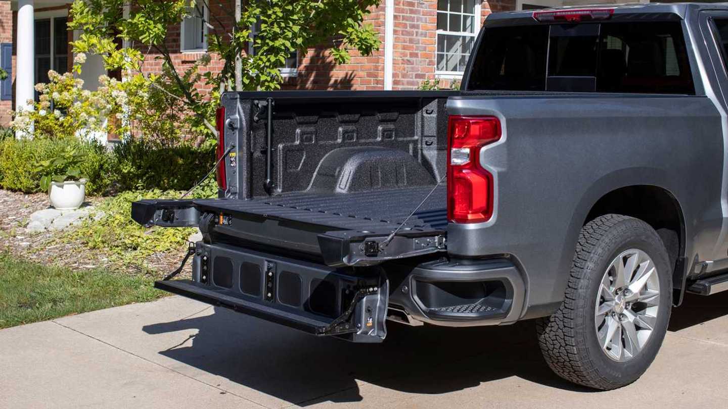 2021 Chevrolet Silverado Gets A MultiFlex Tailgate, Better Towing