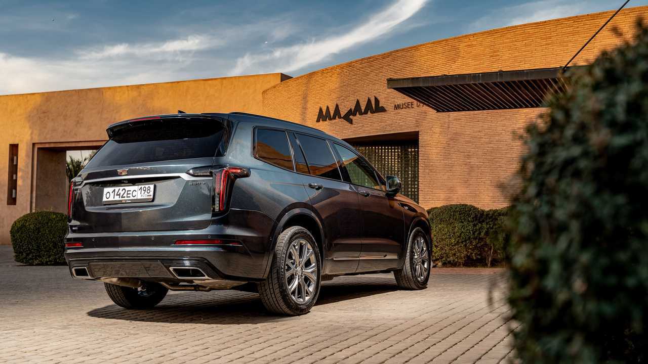 Cadillac XT6