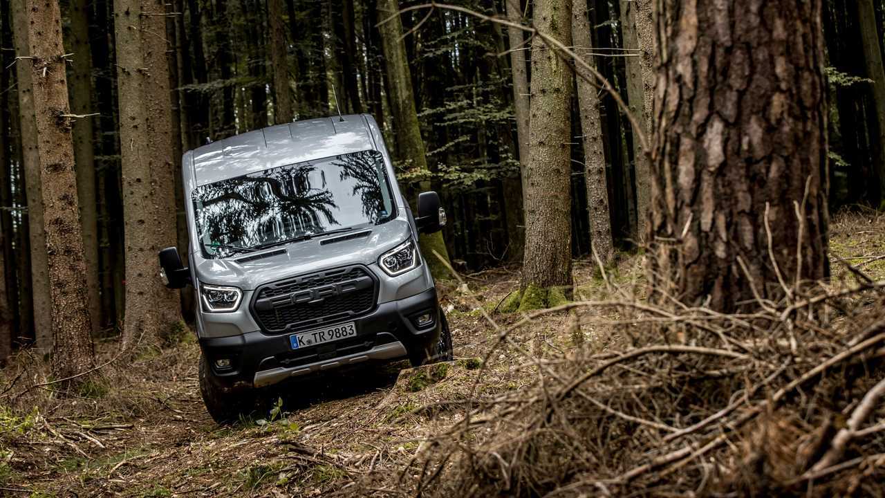 Ford Transit 2T Trail 4WD - dinamiche off-road