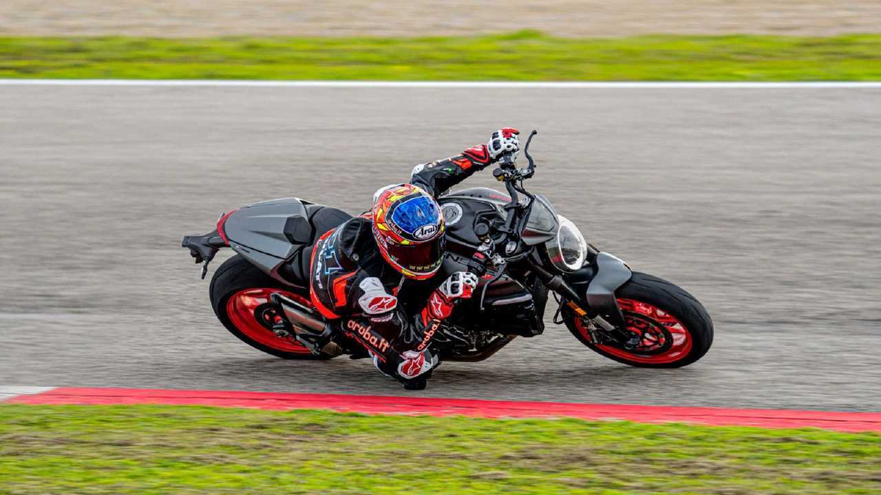 Ducati Monster 2021