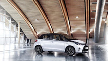 2016 Toyota Yaris Style / Bi-Tone