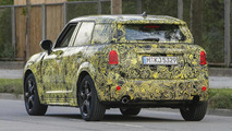 2017 MINI Countryman spy photo