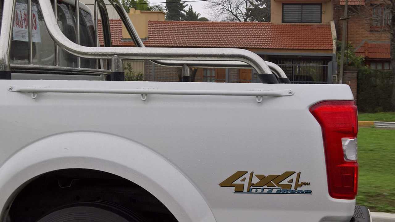 ZNA Rich: la hermana china de la pick-up de Peugeot apareció en La Plata