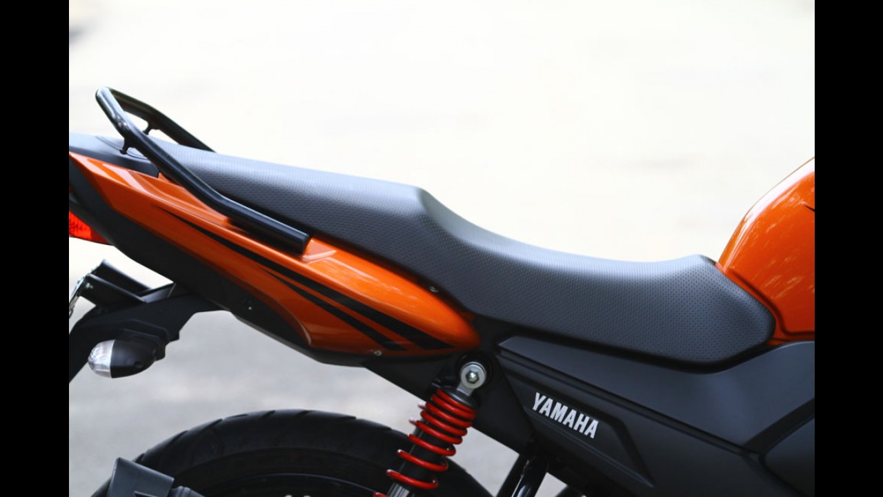 Garagem MOTO #4: Yamaha Fazer 150 e Honda CG 150 fazem duelo de pesos leves