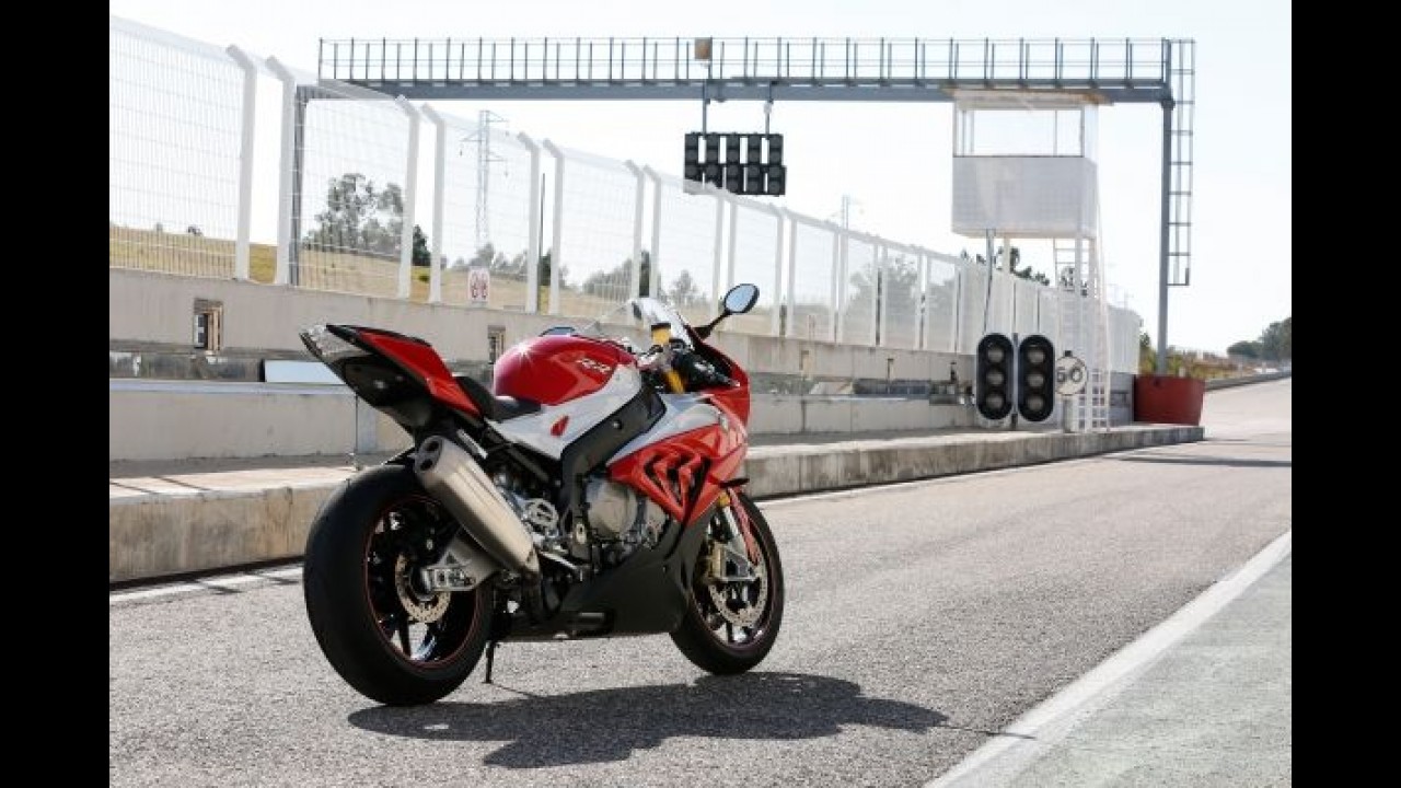 Salão de Colônia: BMW revela nova S1000 RR 2015 com 199 cv!