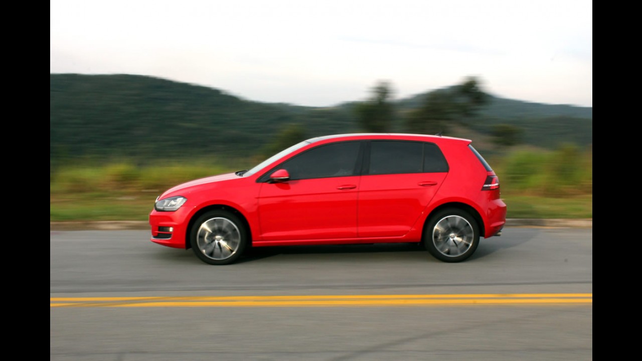 Hatches médios: Focus e Golf lideram em mês de retração no segmento