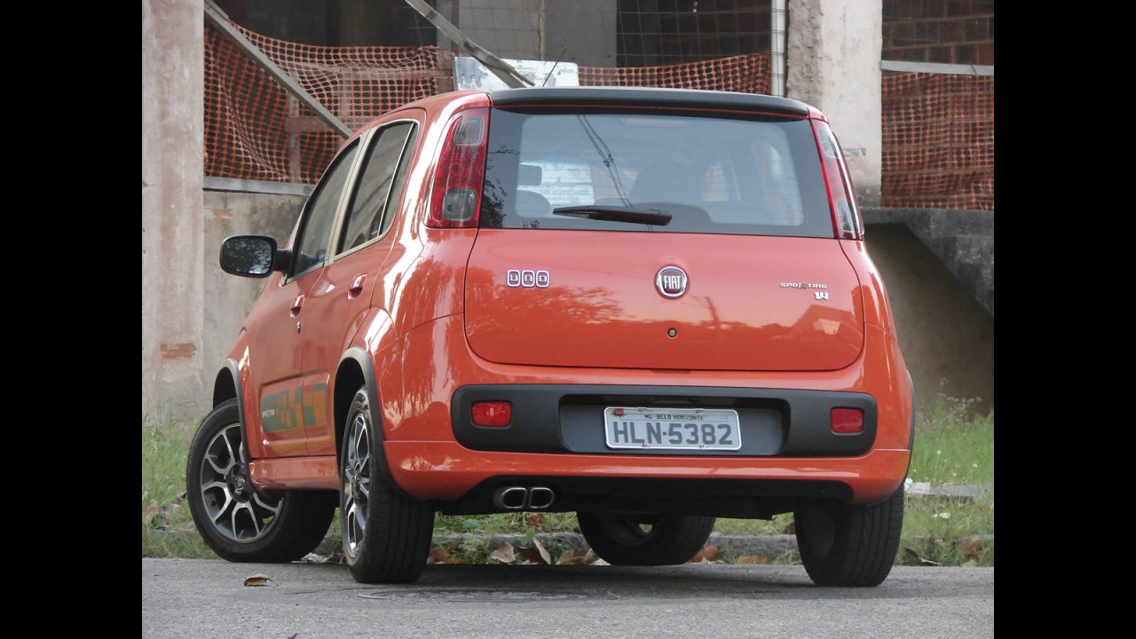 Avaliação: Fiat Uno Sporting 1.4 2011 - 4 portas