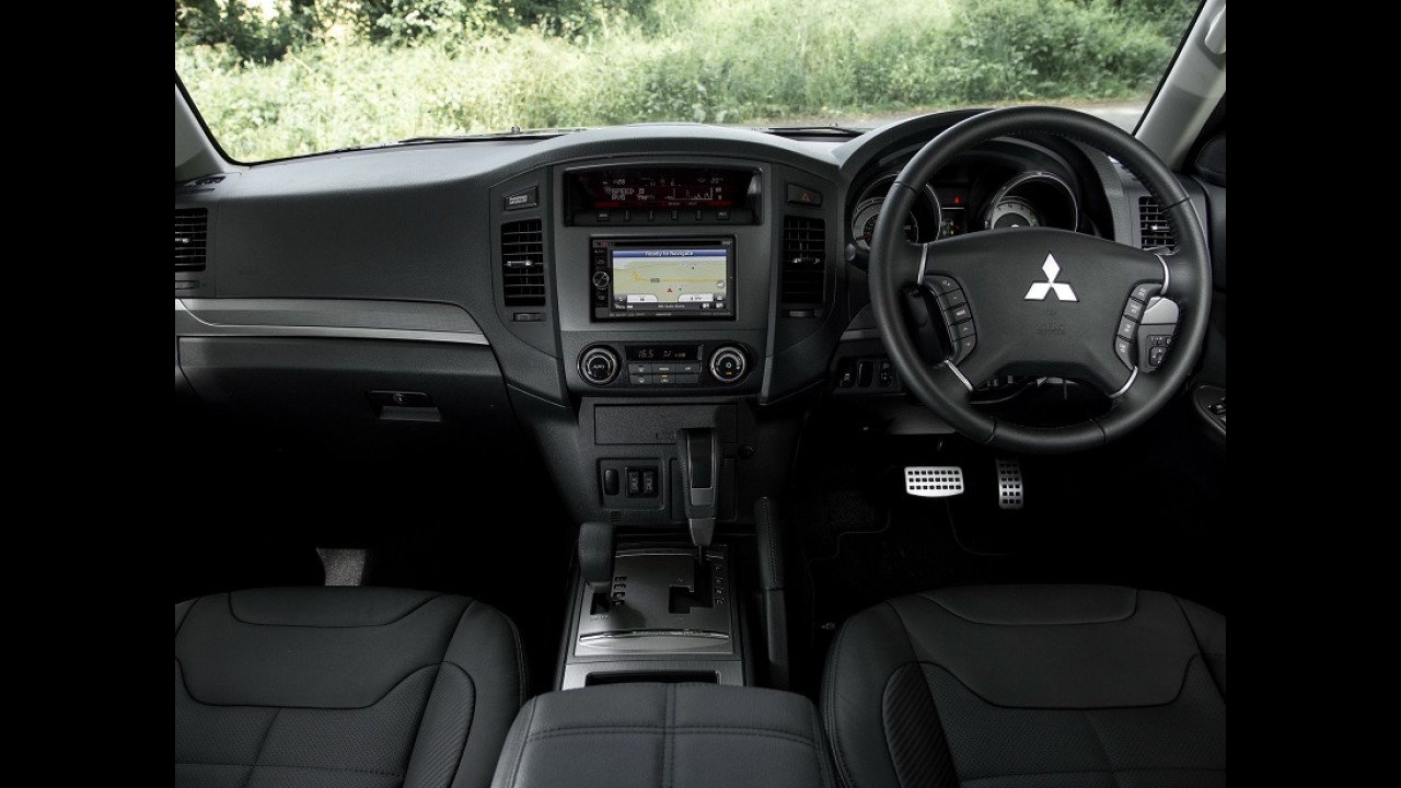 Mitsubishi Pajero Full ganha edição especial Barbarian no Reino Unido