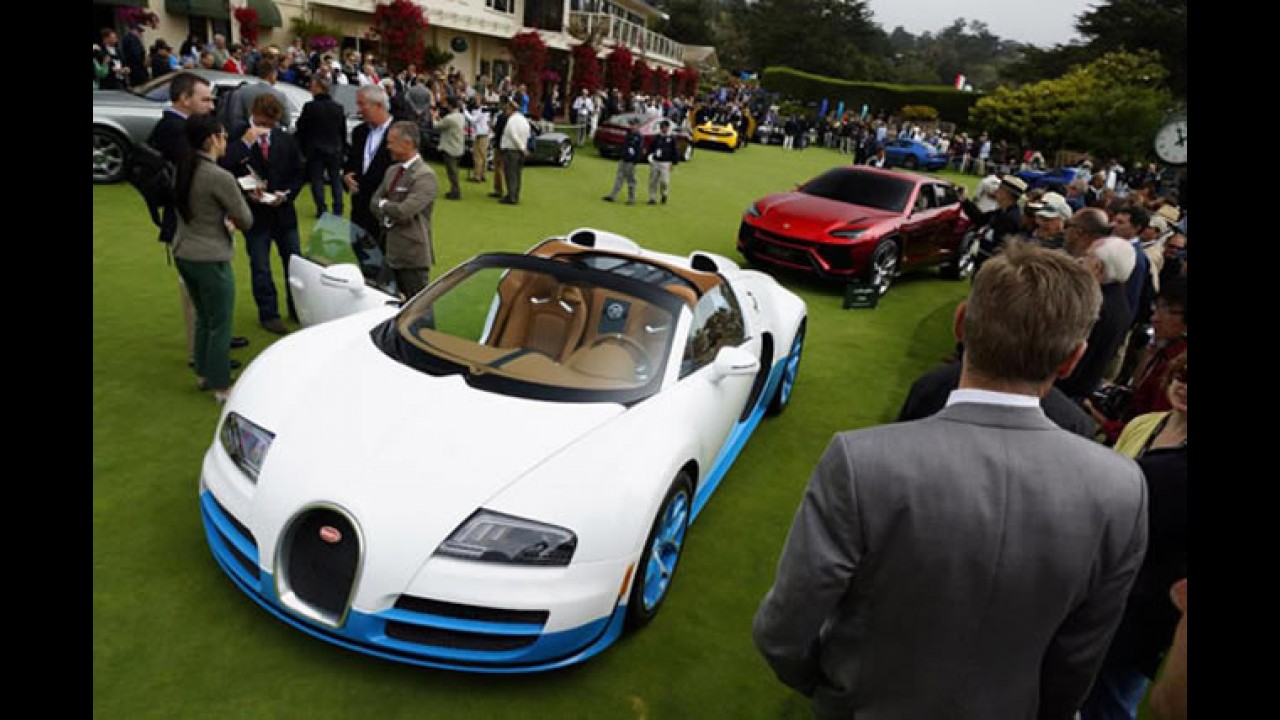 Bugatti mostra Veyron 16.4 Grand Sport Vitesse de 2,5 milhões de dólares em Pebble Beach