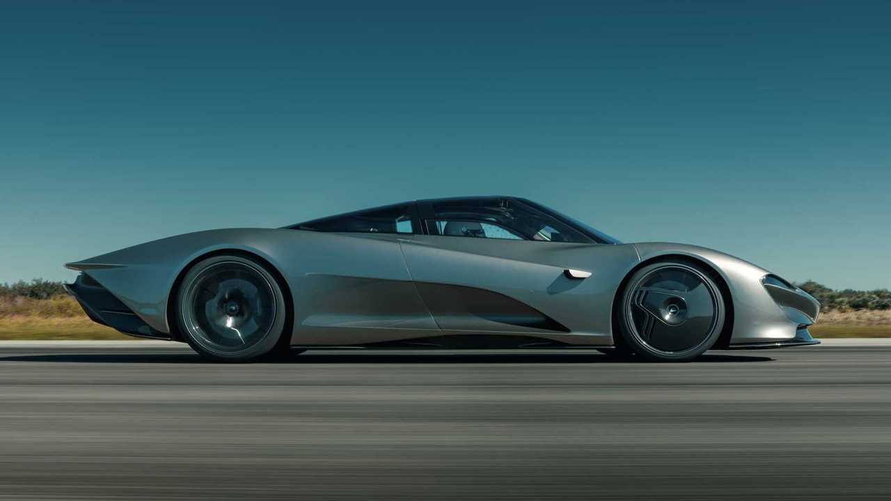McLaren Speedtail Top Speed Run