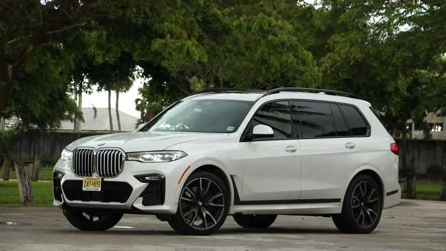 2019 BMW X7 xDrive50i: Pros And Cons