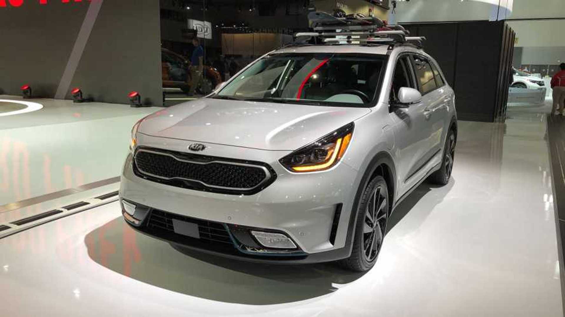 Kia Niro Phev Comes To La With 26 Miles Of Electric Range