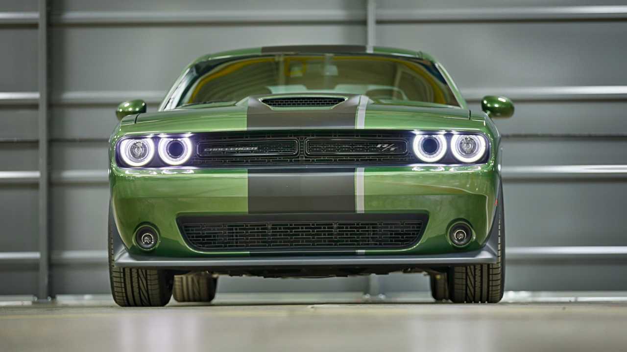Dodge Challenger e Charger Stars & Stripes