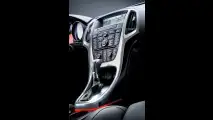 Nuova Opel Astra: interni e design