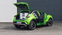  Opel Mokka-e professionale con kit Bott
