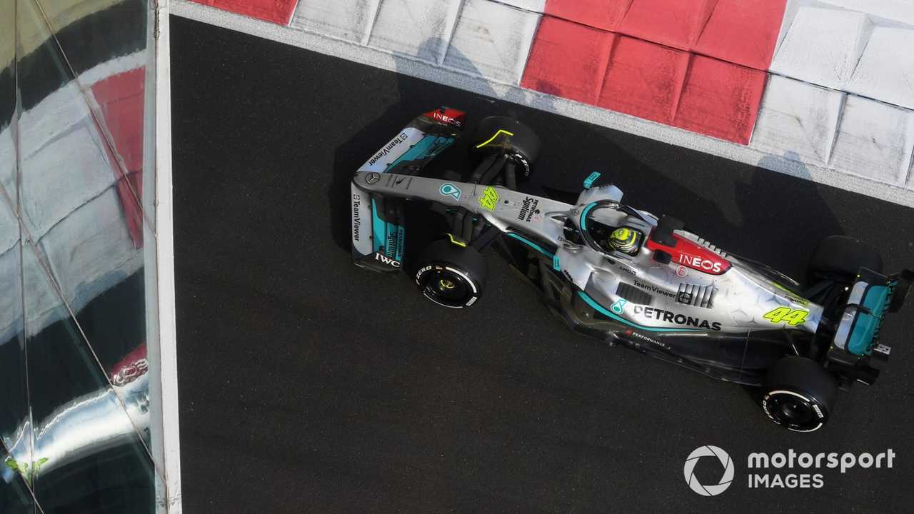 Lewis Hamilton at Abu Dhabi November testing 2022