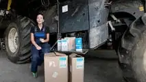 Donaldson filtri e Kramp: Giulia cambia quelli di trattore e mieititrebbia