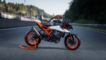 2025 KTM 990 Duke R - Parked