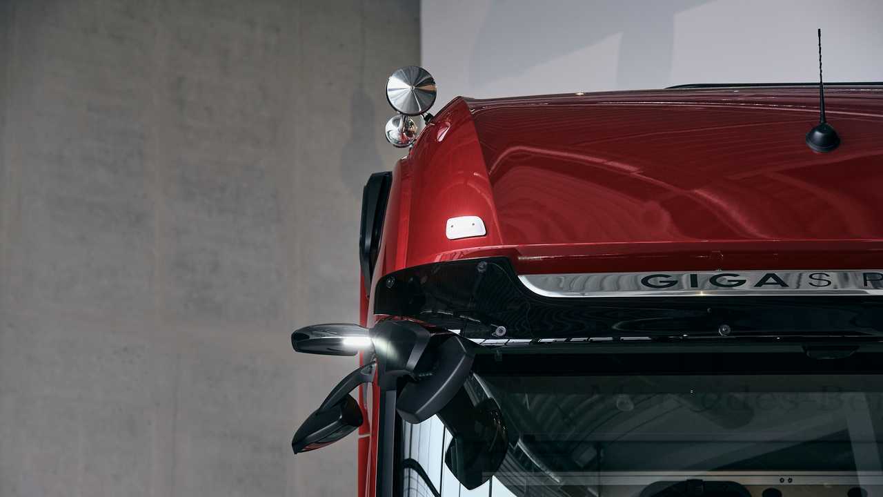 Daimler Trucks MirrorCam, sistema di telecamere retrovisori