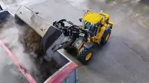 JCB lancia la pala gommata 457S