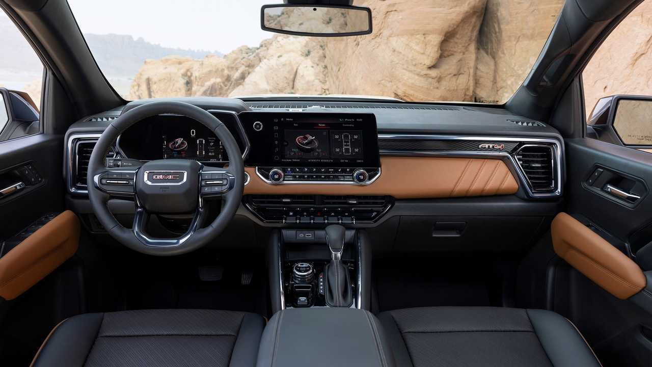 GMC Canyon Denali 2023