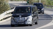 Makyajlı Mercedes-Benz EQV Casus Fotoğrafları