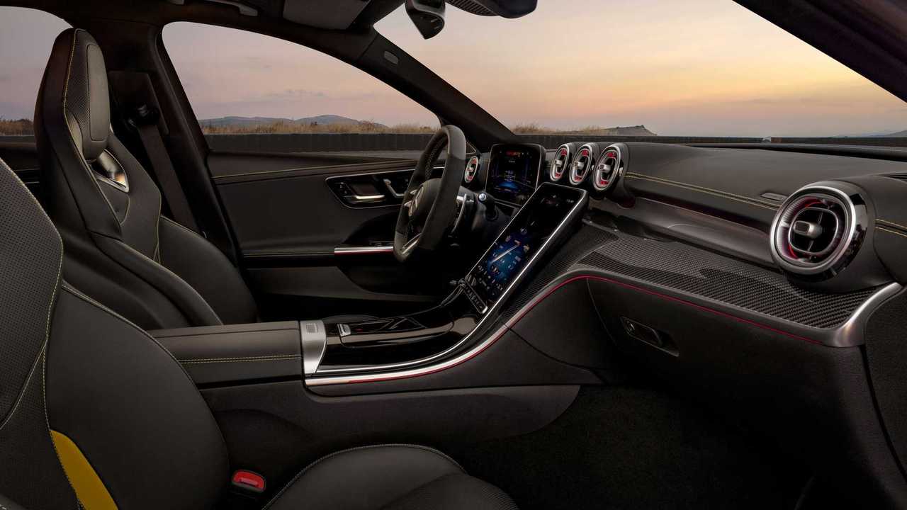 2023 Mercedes-AMG C63 S E Performance