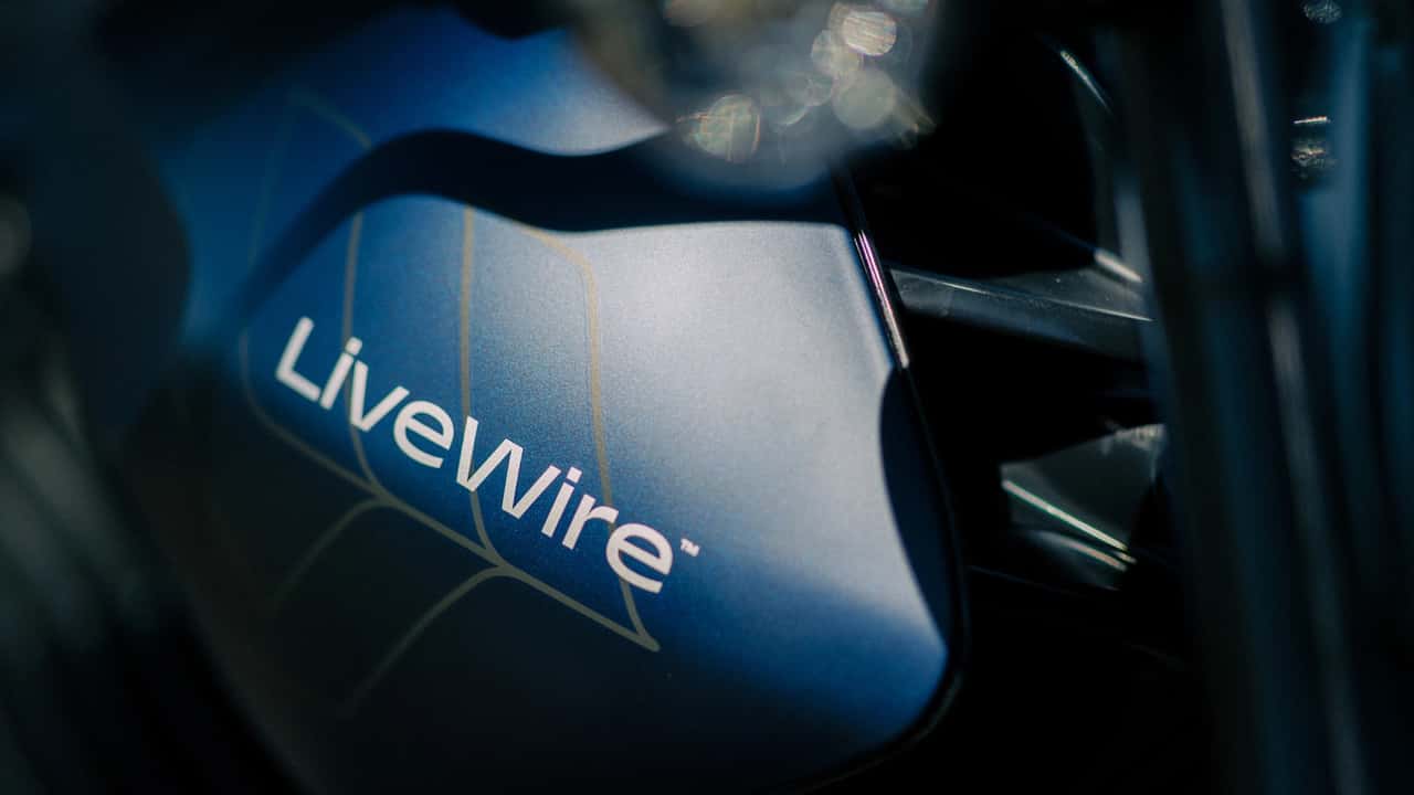 LiveWire S2 Del Mar - LiveWire Badge Closeup