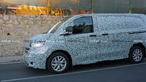 Foto spia VW Transporter 2025