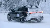 Photo d'espionnage de la Volkswagen ID.7 Tourer 2024