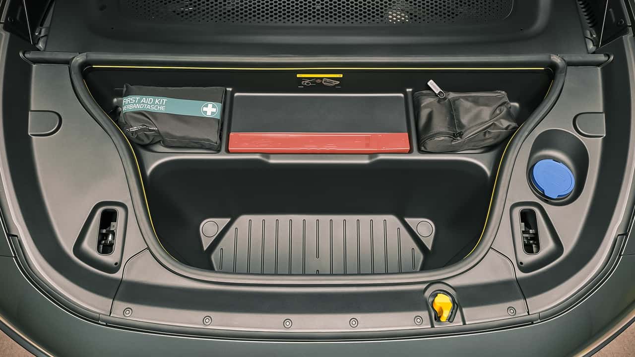 Volvo EX60 (2026)