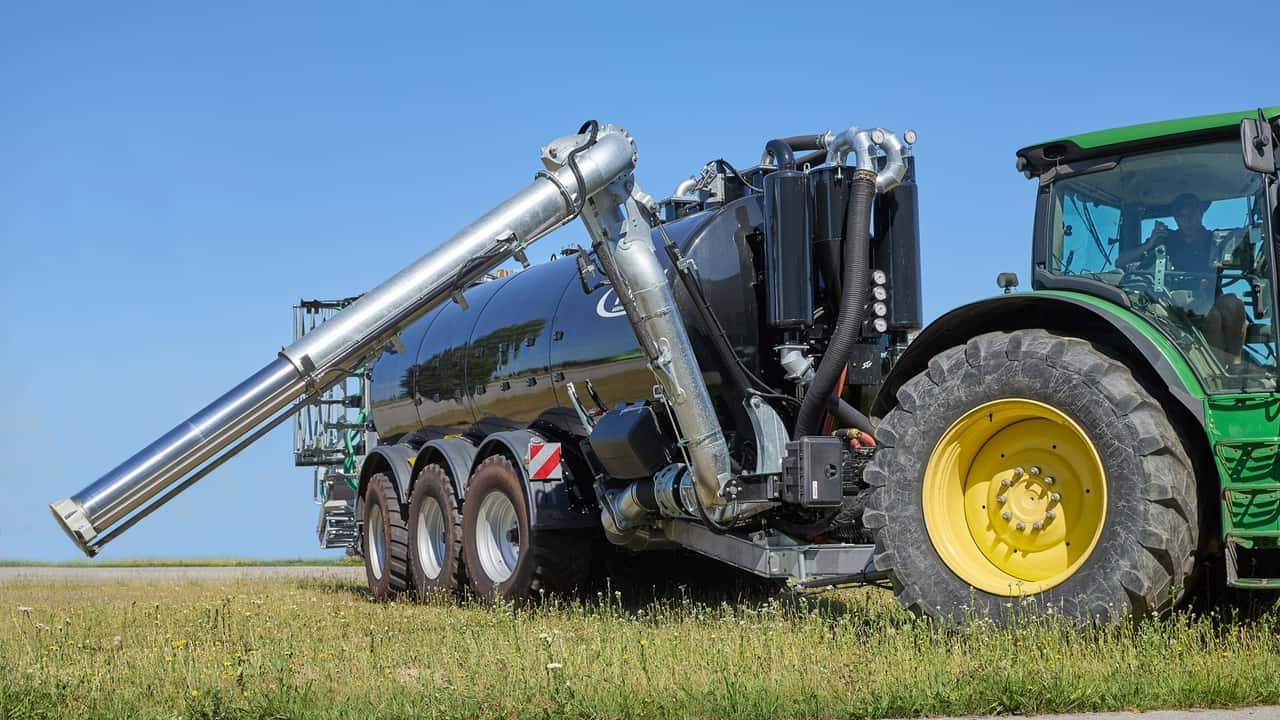 Fliegl rinnova la gamma: nasce il VFW 30.000 POWER TURBO