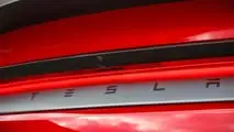 Desempenho do Tesla Model Y (2025) em teste