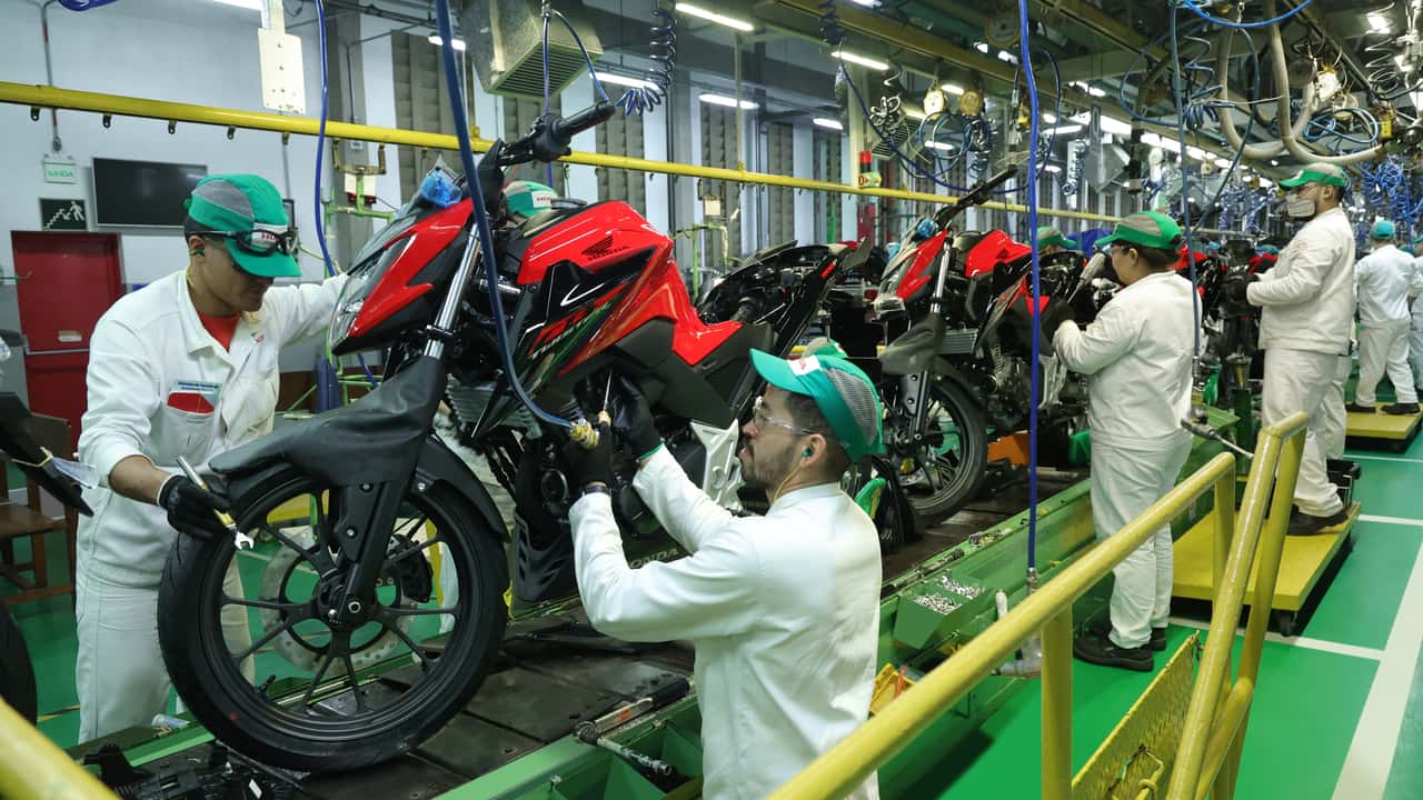 CG mais 9? Veja as 10 motos mais vendidas do Brasil em 2025