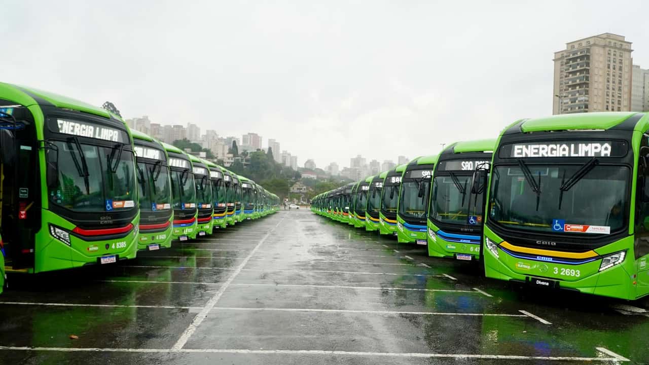 Ônibus elétricos - Prefeitura de SP