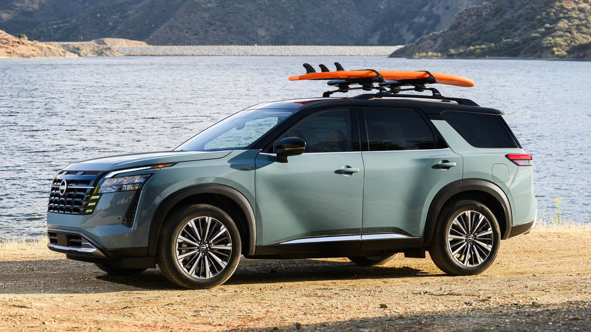 A Sharper, Smarter Three-Row SUV