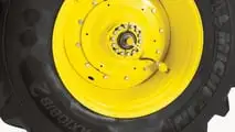 John Deere 8R e 8RX: arriva il trattore standard più potente al mondo