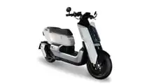 Lo scooter elettrico ibrido PE 3 di SYM dice addio all'ansia da autonomia