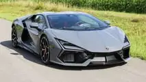2025 Lamborghini Revuelto Review-23