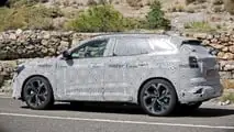 Renault Austral Facelift (2025) Erlkönigfotos