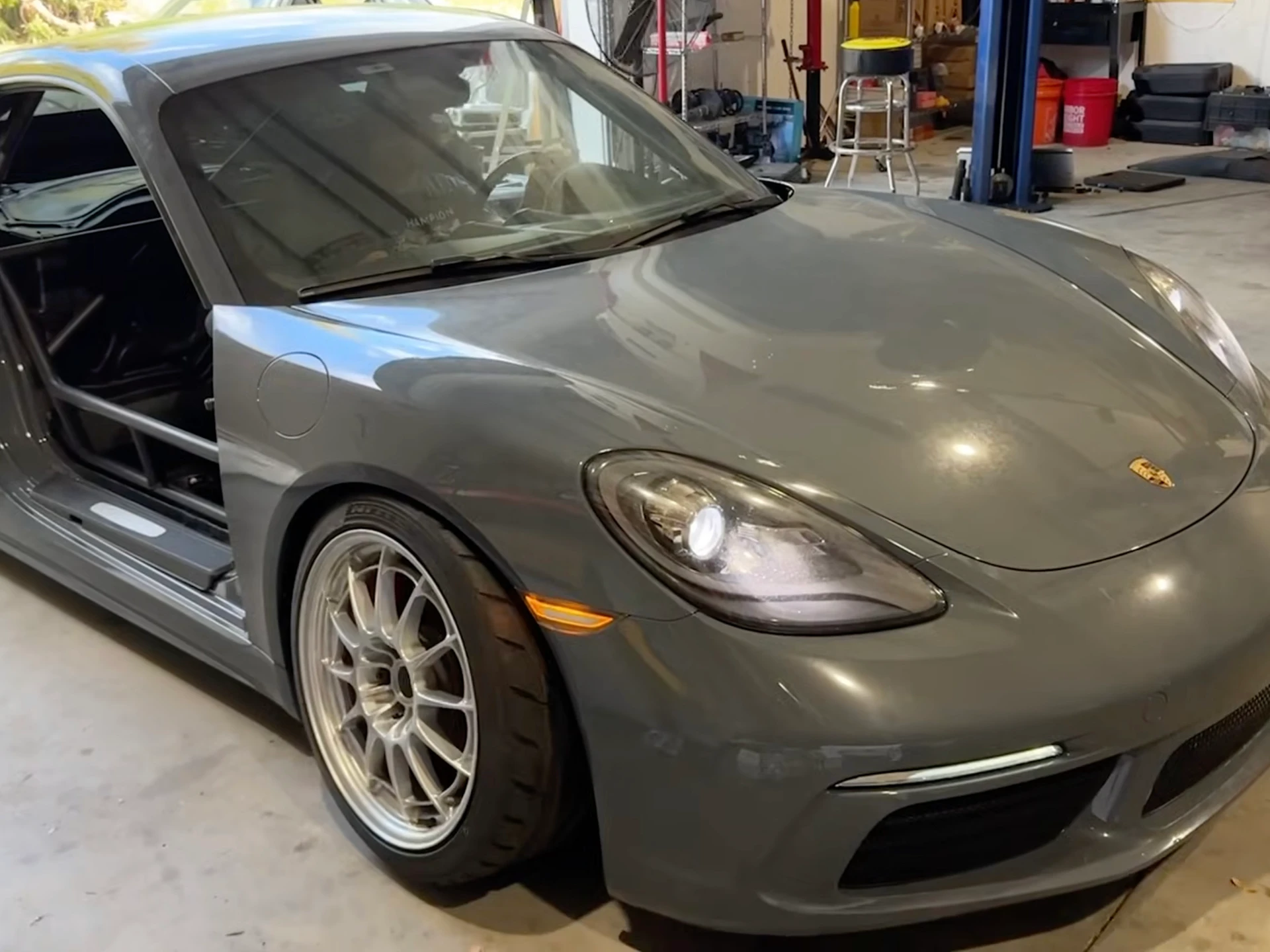 A Porsche 718 Cayman Makes a Surprisingly Excellent Drift Car