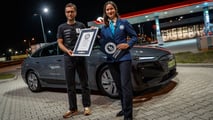 Miko Marczyk stabilisce il record Guinness di autonomia EV a bordo dell'Audi A6 Sportback e-tron