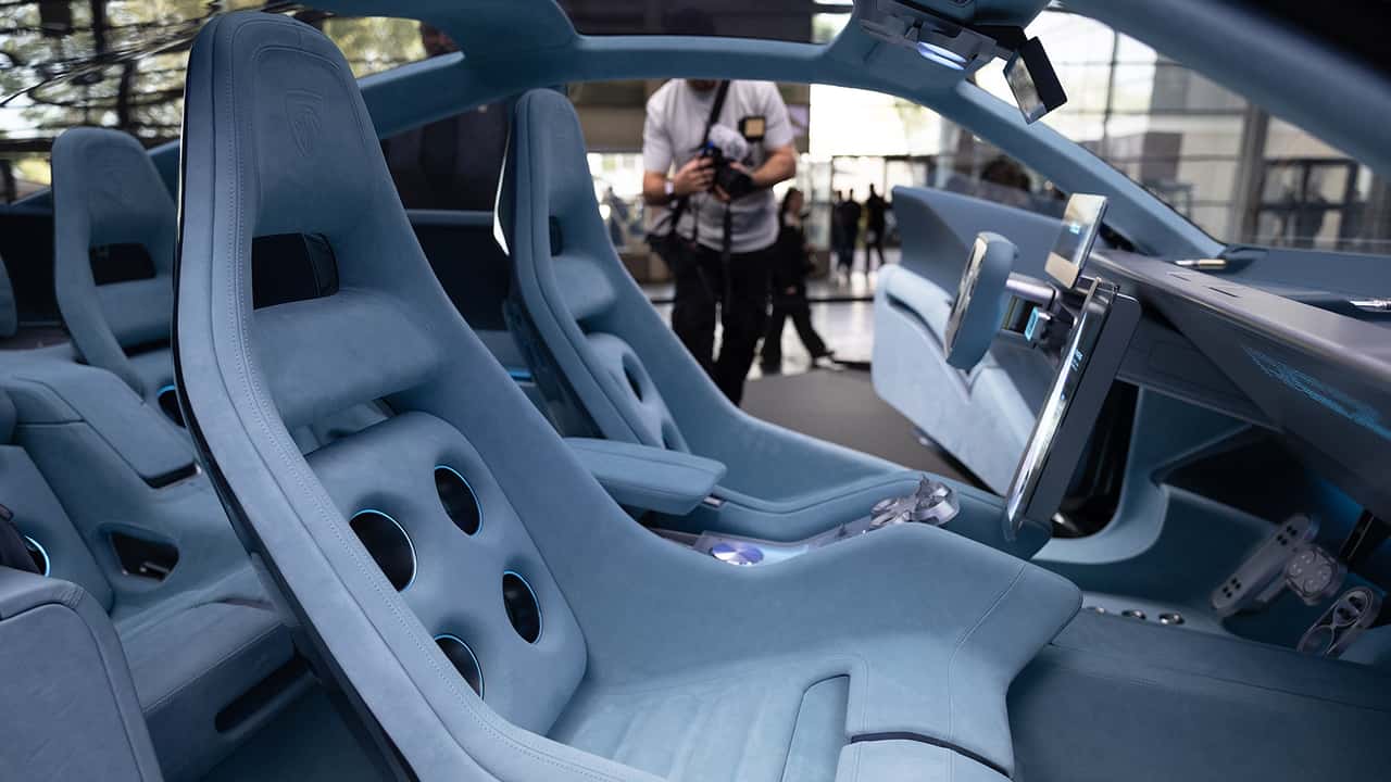 Alcantara a Parigi: quattro visioni di sportività