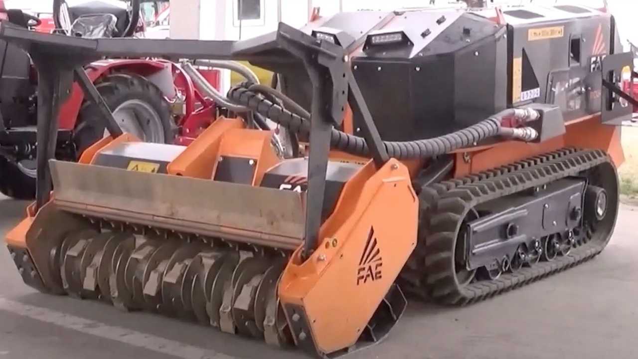 FAE presenta L’RCU-55