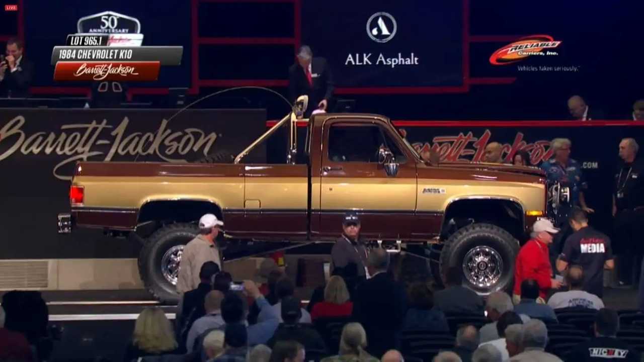 Replica del ragazzo autunnale Chevrolet K10 4x4 1984