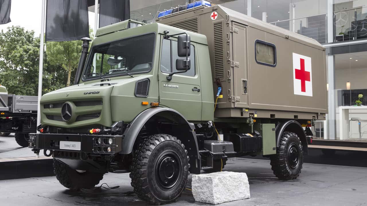 Unimog Ambulanzfahrzeug der Firma EMPL Fahrzeugwerk GmbH für die Bundeswehr